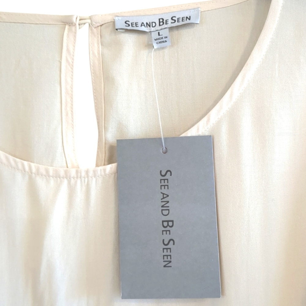 See And Be Seen NWT Women's Boutique Cream, Blue, and Orange Top - Picture 4 of 6